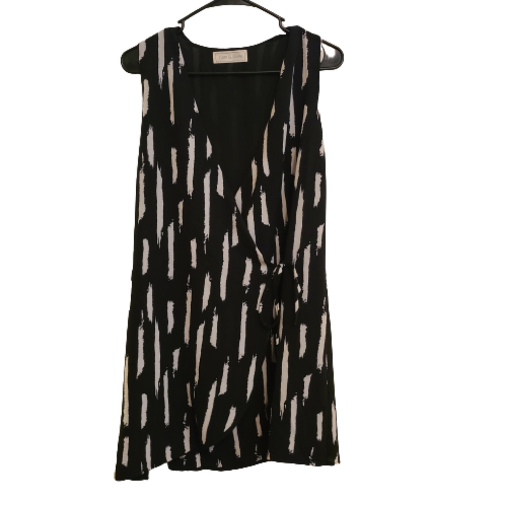 Cloth & Crown Sleeveless Wrap Top